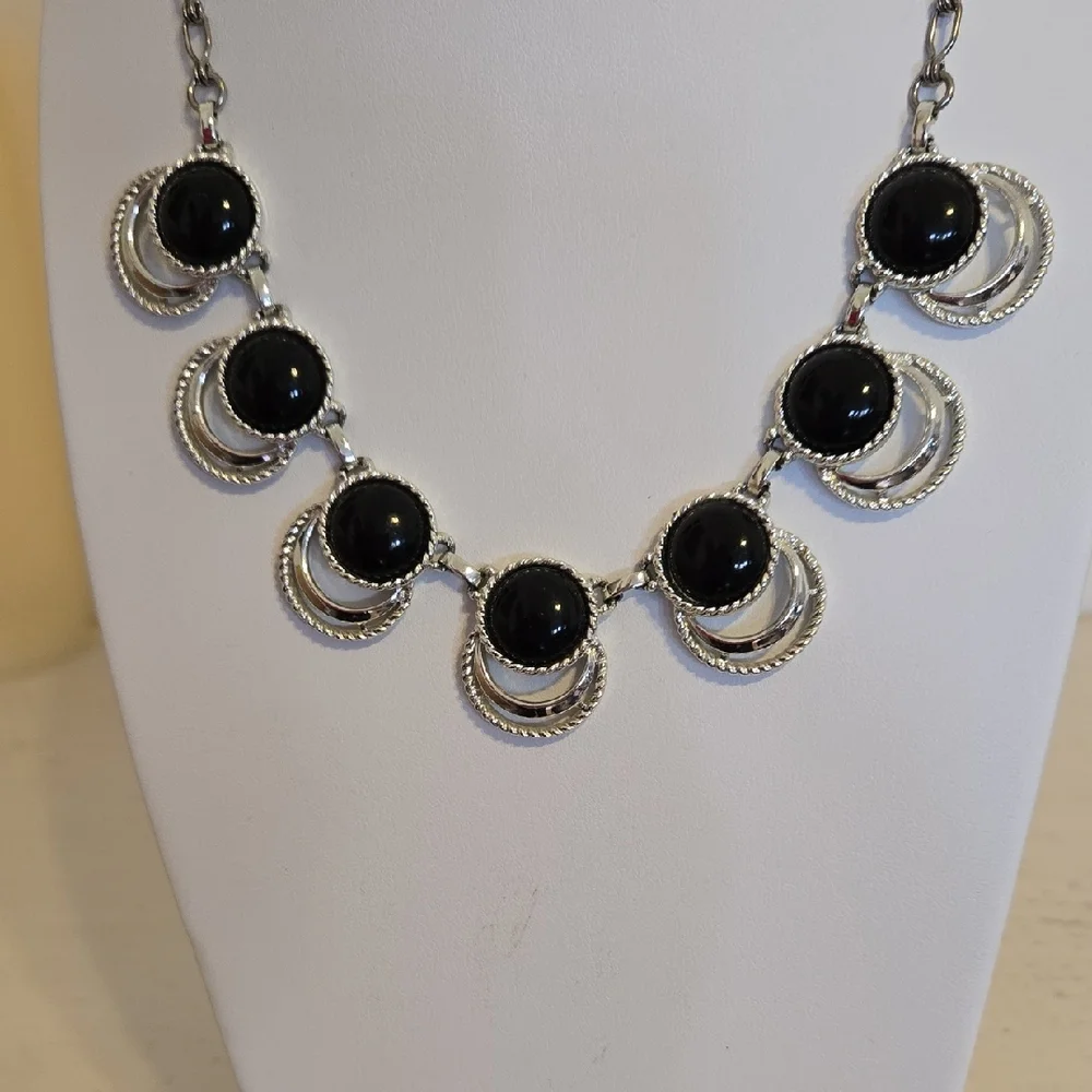 N-015-Vintage 1959 Signed "Sarah Coventry" Choker Necklace - Picture 1 of 5